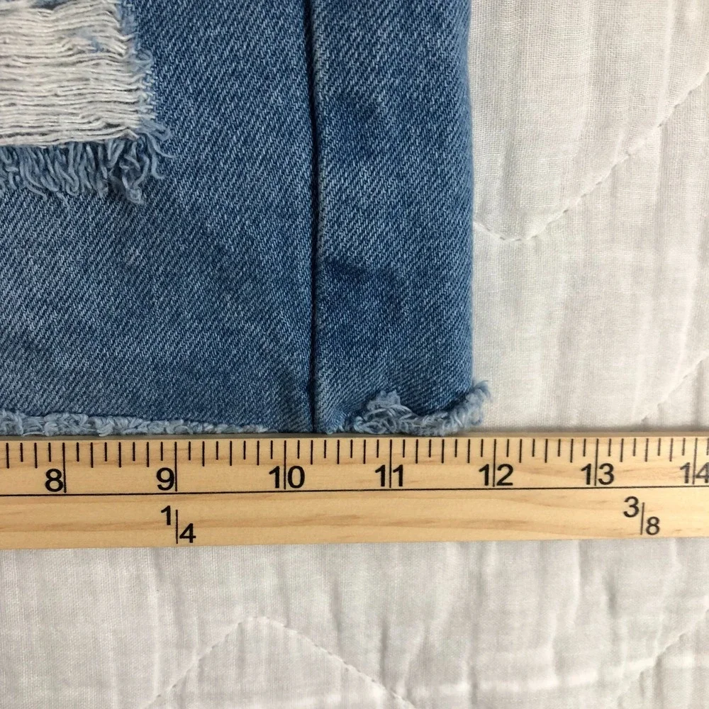 Just‎ USA Shorts Women's Size Large Denim Blue Distressed Raw Hem 2